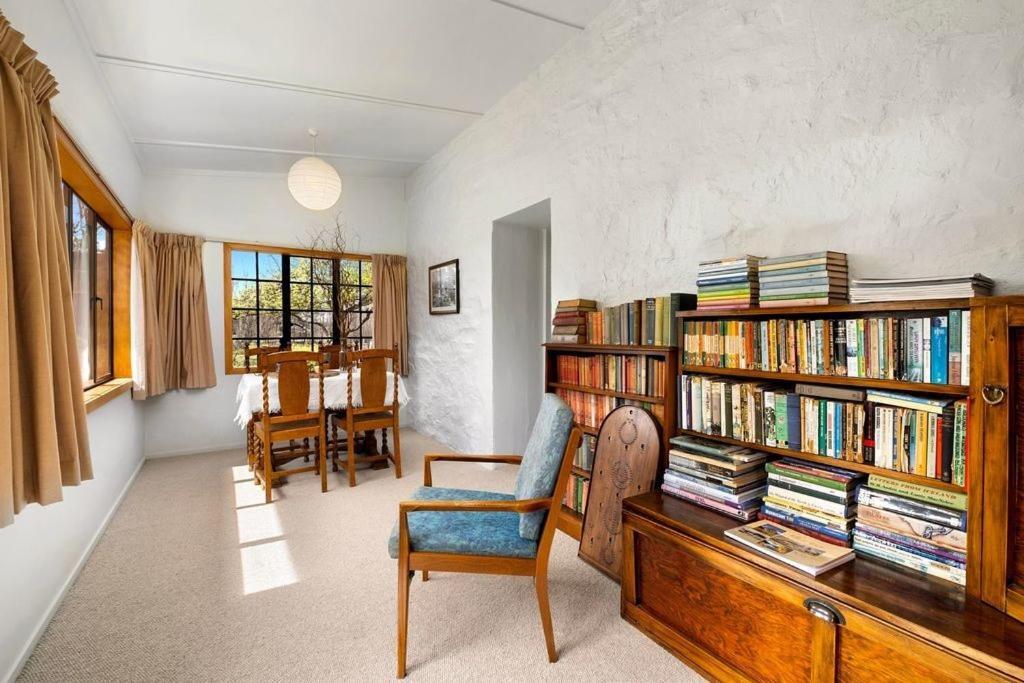 Wanaka Stone Cottage - Wanaka Holiday Home المظهر الخارجي الصورة