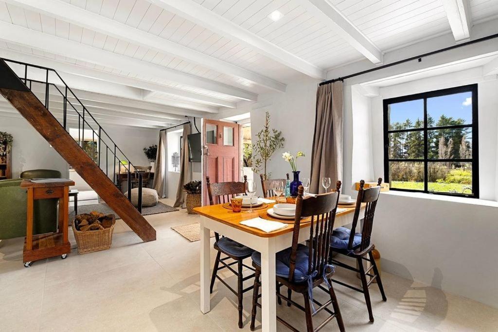 Wanaka Stone Cottage - Wanaka Holiday Home المظهر الخارجي الصورة